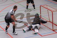 2. Floorball Bundesliga Süd/West - Schanzer Ducks ESV - FC Rennsteig Avalanche, 11:3; Torchance Stefan Schnidl (21 Ducks) links
