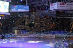 DEL - ERC Ingolstadt - Adler Mannheim - Leuchtstabaktion in der Arena Fans Choreographie