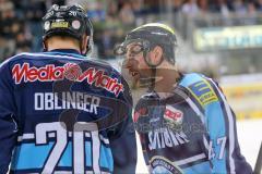 DEL - ERC Ingolstadt - Krefeld Pinguine - PlayOff Viertelfinale - 2. Spiel - Derek Dinger (47) mit Alexander Oblinger (20)