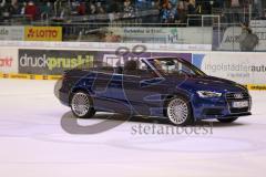 DEL - Playoff Halbfinale - ERC Ingolstadt - Hamburg Freezers - Vorstellung Audi A3 Cabrio zur Verlosung unter den Fans