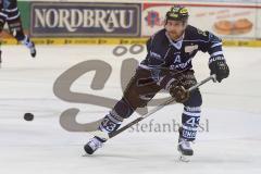 DEL - Eishockey - PlayOff - ERC Ingolstadt - Iserlohn Roosters - 1. Spiel - Derek Hahn (ERC 43)