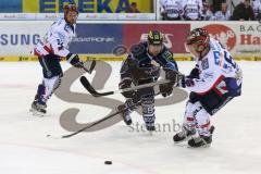 DEL - Eishockey - Playoff - Spiel 5 - ERC Ingolstadt - Iserlohn Roosters - mitte Brendan Brooks (ERC 49)