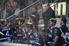 DEL - Eishockey - PlayOff - ERC Ingolstadt - Iserlohn Roosters - 1. Spiel - Cheftrainer Larry Huras schreit Bank
