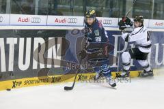 DEL - Eishockey - ERC Ingolstadt - Thomas Sabo Ice Tigers - Saison 2015/2016 - Brandon McMillan (ERC Ingolstadt) -  Foto: Meyer Jürgen