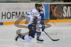 DEL - Eishockey - ERC Ingolstadt - Fischtown Pinguins - Saison 2016/2017 - Thomas Oppenheimer (#8 ERCI) beim warm machen - Foto: Meyer Jürgen
