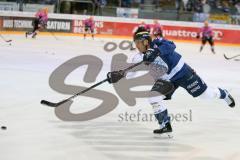 DEL - Eishockey - ERC Ingolstadt - Fischtown Pinguins - Saison 2016/2017 - Thomas Greilinger (#39 ERCI) beim warm machen - Foto: Meyer Jürgen