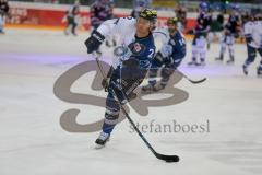 DEL - Eishockey - ERC Ingolstadt - Augsburger Panther - Saison 2016/2017 - Patrick McNeill (#2 ERCI) beim warm machen - Foto: Meyer Jürgen