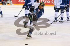 DEL - Eishockey - ERC Ingolstadt - Fischtown Pinguins - Saison 2016/2017 - Brian Salcido (#22 ERCI) beim warm machen - Foto: Meyer Jürgen