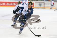 DEL - Eishockey - ERC Ingolstadt - Adler Mannheim - Saison 2016/2017 - Patrick McNeill (#2 ERCI)beim warm machen - Foto: Meyer Jürgen