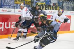 DEL - Eishockey - ERC Ingolstadt - EHC Red Bull München - Saison 2016/2017 - Danny Irmen (#19 ERCI) - #rb4# - Abeltshauser Konrad (#16 München) - Foto: Meyer Jürgen
