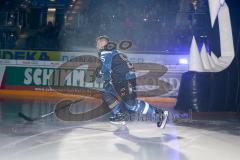 DEL - Eishockey - ERC Ingolstadt - Fischtown Pinguins - Saison 2016/2017 - Patrick Köppchen (#55 ERCI) beim Einlaufen - Foto: Meyer Jürgen