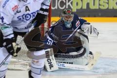 DEL - Eishockey - ERC Ingolstadt - Schwenninger Wild Wings - Torwart Timo Pielmeier (ERC 51)