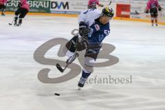 DEL - Eishockey - ERC Ingolstadt - Fischtown Pinguins - Saison 2016/2017 - Patrick Köppchen (#55 ERCI) beim warm machen - Foto: Meyer Jürgen