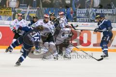 DEL - Eishockey - ERC Ingolstadt - Schwenninger Wild Wings - Saison 2016/2017 - Benedikt Kohl (#34 ERCI) mit einem Schuss auf das Tor - Foto: Meyer Jürgen
