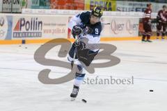 DEL - Eishockey - ERC Ingolstadt - Saison 2016/2017 - ERC Ingolstadt - Sparta Prag -Brandon Buck (#9 ERCI) beim warm machen - Foto: Meyer Jürgen