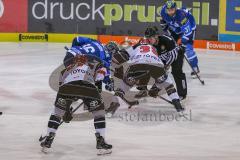 DEL - Eishockey - ERC Ingolstadt - Kölner Haie - Saison 2017/2018 - Darin Olver (#40 ERCI) beim Bully - Foto: Meyer Jürgen