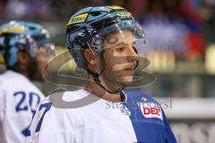 DEL - Eishockey - ERC Ingolstadt - Nürnberg Ice Tigers - Saison 2017/2018 - Dennis Swinnen (#77 ERCI) beim warm machen - Foto: Meyer Jürgen