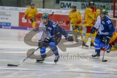 DEL - Eishockey - ERC Ingolstadt - Düsseldorfer EG - Saison 2017/2018 - Darin Olver (#40 ERCI) beim warm machen - Foto: Meyer Jürgen