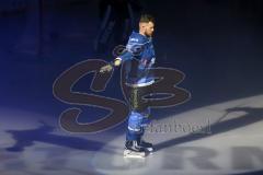 DEL - Eishockey - ERC Ingolstadt - Eisbären Berlin - Saison 2017/2018 - Petr Taticek (#17 ERCI) beim Einlaufen - Foto: Meyer Jürgen