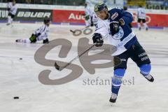 DEL - Eishockey - ERC Ingolstadt - Saison 2017/2018 - ERC Ingolstadt - Straubing Tigers - David Elsner (#61 ERCI) beim warm machen - Foto: Meyer Jürgen