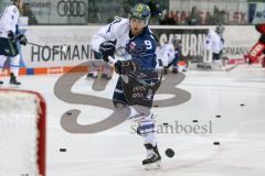 DEL - Eishockey - ERC Ingolstadt - Kölner Haie - Saison 2017/2018 - Brandon Buck (#9 ERCI) beim warm machen - Foto: Meyer Jürgen