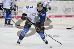 DEL - Eishockey - ERC Ingolstadt - Saison 2017/2018 - ERC Ingolstadt - Straubing Tigers - Patrick McNeill (#2 ERCI) beim warm machen - Foto: Meyer Jürgen