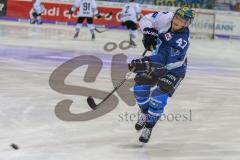 DEL - Eishockey - ERC Ingolstadt - Nürnberg Ice Tigers - Saison 2017/2018 - Joachim Ramoser (#47 ERCI) beim warm machen - Schlagschuss - Foto: Meyer Jürgen