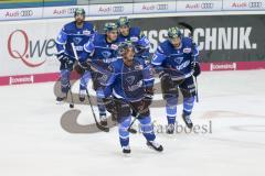 DEL - Eishockey - ERC Ingolstadt - Eisbären Berlin - Saison 2017/2018 - Thomas Greilinger (#39 ERCI) mit dem 1:0 Führungstreffer - Marvin Cüpper Torwart (#39 Berlin) - Danny Richmond (#9 Berlin) - jubel - Foto: Meyer Jürgen