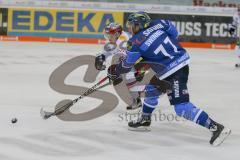 DEL - Eishockey - ERC Ingolstadt - Eisbären Berlin - Saison 2017/2018 - Dennis Swinnen (#77 ERCI) - Foto: Meyer Jürgen