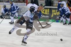 DEL - Eishockey - ERC Ingolstadt - Adler Mannheim - Saison 2017/2018 - Patrick McNeill (#2 ERCI) beim warm machen  - Foto: Meyer Jürgen