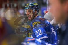 DEL - Eishockey - ERC Ingolstadt - Grizzlys Wolfsburg - Saison 2017/2018 - Matt Pelech (#23 ERCI) mit blauen Auge - bekam einen Puck ins Gesicht - schreit - Foto: Meyer Jürgen