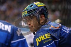 DEL - Eishockey - ERC Ingolstadt - Iserlohn Roosters - John Laliberte (ERC 15) auf der Bank