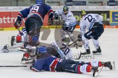 DEL - Eishockey - ERC Ingolstadt - Adler Mannheim - Saison 2017/2018 - Greg Mauldin (#20 ERCI) - Kael Mouillierat (#22 ERCI) -  Darin Olver (#40 ERCI) - Foto: Meyer Jürgen