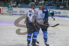 DEL - Eishockey - ERC Ingolstadt - Schwenninger Wild Wings - Saison 2017/2018 - Darin Olver (#40 ERCI) und Matt Pelech (#23 ERCI) im Gespräch - reden - Foto: Meyer Jürgen