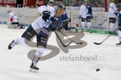 DEL - Eishockey - ERC Ingolstadt - Adler Mannheim - Saison 2017/2018 - Patrick McNeill (#2 ERCI) beim warm machen  - Foto: Meyer Jürgen