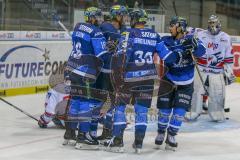 DEL - Eishockey - Playoff - Viertelfinale -  Spiel 5 - ERC Ingolstadt - Adler Mannheim - Saison 2017/2018 - Brett Olson (#16 ERCI) mit dem 1:2 Anschlusstreffer - jubel - Denis Endras Torwart (#44 Mannheim) - Thomas Greilinger (#39 ERCI) - Thomas Larkin (#