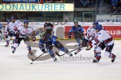 DEL - Eishockey - Playoffs - ERC Ingolstadt - Adler Mannheim - David Elsner (ERC 61) auf dem Weg zum Tor