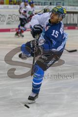 DEL - Eishockey - Playoffs - Spiel 1 - Viertelfinale - ERC Ingolstadt - Adler Mannheim - Saison 2017/2018 - John Laliberte (#15 ERCI) beim warm machen  - Foto: Meyer Jürgen