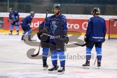 DEL - Eishockey - ERC Ingolstadt - Saison 2017/2018 - erstes Eistraining - Jacob Berglund (ERC 12)