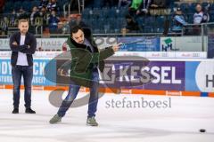 DEL - Eishockey - ERC Ingolstadt - Grizzlys Wolfsburg - Gewinnspiel in der Pause, Saturn