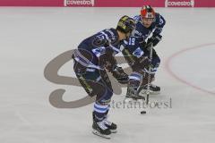 DEL - Eishockey - Saison 2018/2019 - ERC Ingolstadt - Düsseldorfer EG - Tyler Kelleher (#19 ERCI) - Mike Collins (#13 ERCI) - Foto: Meyer Jürgen