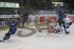 DEL - Eishockey - Saison 2018/2019 - ERC Ingolstadt - Iserlohn Roosters - Sean Sullivan (#37 ERCI) mit dem 1:1 Ausgleichstreffer - jubel - Niko Hovinen Torwart (#32 Iserlohn) - Petr Taticek (#17 ERCI) - Foto: Meyer Jürgen