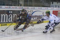 DEL - Eishockey - Saison 2018/2019 - ERC Ingolstadt - Iserlohn Roosters - Garbutt Ryan (#28 ERCI) - Keaton Ellerby (#55 Iserlohn) - Foto: Meyer Jürgen