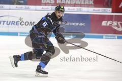 DEL - Eishockey - ERC Ingolstadt - Nürnberg Icetigers - David Elsner (ERC 61)