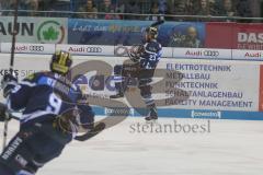 DEL - Eishockey - Saison 2018/2019 - ERC Ingolstadt - Straubing Tigers - Maury Edwards (#23 ERCI) mit dem 1:0 Führungstreffer - jubel - Foto: Meyer Jürgen