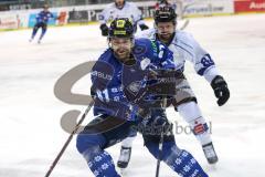 DEL - Eishockey - ERC Ingolstadt - Straubing Tigers - David Elsner (ERC 61) Dylan Wruck (81 Straubing)