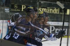 DEL - Eishockey - Saison 2018/2019 - ERC Ingolstadt - Krefeld Pinguine - Der 3:0 Führungstreffer durch Mashinter Brandon (#53 ERCI) - jubel - Laurin Braun (#91 ERCI) - Foto: Meyer Jürgen