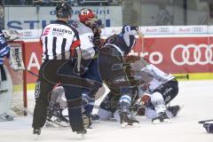 DEL - Eishockey - ERC Ingolstadt - Kölner Haie - PlayOff VF - Spiel 6 - Schlagerei auf dem Feld, Jerry D`Amigo (9 ERC) Colton Jobke (7 ERC) Jason Akeson (19 Köln)