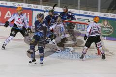 DEL - Eishockey - Saison 2019/20 - ERC Ingolstadt - Fishtown Pinguins - Brandon Mashinter (#53 ERCI) trifft zum 3:3 Ausgleichstreffer - Tomas Pöpperle Torwart (#42 Bremerhaven) - Will Weber (#78 Bremerhaven) - jubel - Foto: Jürgen Meyer