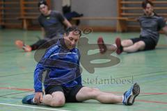 ERC U20 - Sommertraining Beginn mit Trainer Petr Bares im TSV Ingolstadt Nord - Warmup mit Trainer Petr Bares